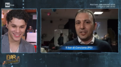 Effetto Filippucci su Corciano: collegamenti e interviste. Elisa Isoardi: "Commoventi le parole del sindaco" | VIDEO