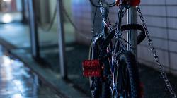 Ruba bici e aggredisce proprietario: arrestato 28enne in corso Cavour