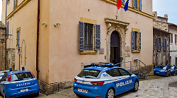 Si mette al volante dopo aver assunto stupefacenti e causa un incidente: denunciato 27enne 