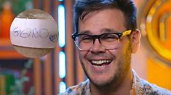 Matteo Rinaldi, chi &egrave; il finalista di Masterchef 15: et&agrave;, lavoro, gigino il lievitino e la passione per la bakery