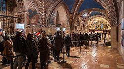 Assisi, 250 rappresentanti delle istituzioni  in preghiera davanti alle spoglie mortali di San Francesco