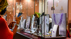 Distretto dell'oro in affanno, operatori chiedono la cassa integrazione straordinaria come per il Covid