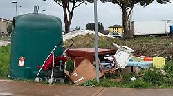 Bastia Umbra, attive le fototrappole sul territorio: stretta del Comune sui controlli per l'abbandono dei rifiuti 