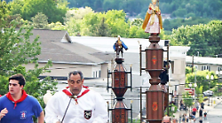 Gemellaggi in Umbria: perch&eacute; la corsa dei Ceri di Gubbio &egrave; arrivata fino agli Usa?