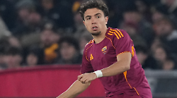 Rapina in casa del centrocampista della Roma El Aynaoui: portati via gioielli e Rolex