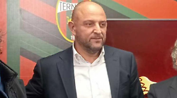 Ternana, via anche Foresti. Dopo l'esonero di Liverani, annunciato anche il divorzio con il dirigente