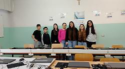 La scienza &egrave; per donne: sfoglia l'inserto Scuola &  lavoro