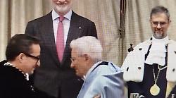 Mattarella dottore honoris causa a Salamanca: il rettore dell&rsquo;Universit&agrave; per Stranieri di Perugia al seggio d&rsquo;onore accanto a re Felipe VI