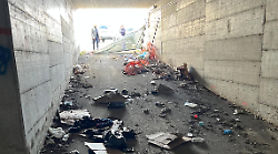 Perugia, parcheggio fantasma a Monteluce: 300 posti trasformati in rifugio e discarica