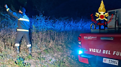 Narni, pensionato si perde in mezzo al bosco mentre cerca gli asparagi. Ritrovato dai vigili del fuoco