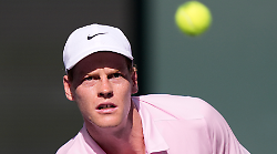 Jannik Sinner, quando scende il campo contro Moutet: orario, dove vedere la sfida e precedenti 