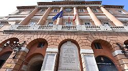 A Foligno due palestre cambiano volto: lavori nelle scuole di Sant'Eraclio e Montecervino