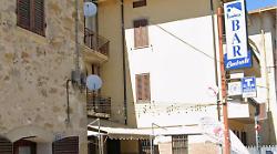 Tentata rapina all'alba in un bar a Colombella: proprietario ferito con una chiave inglese