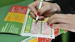 Lotto e Superenalotto, l'estrazione di oggi gioved&igrave; 26 marzo: i numeri vincenti