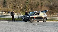 Auto "rubata" prestata per il furto in una casa di Gubbio: denunciati un uomo e una donna