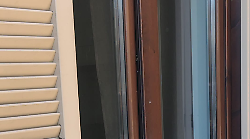 Terni, furti a raffica nelle case. Quartiere assediato dai ladri. Bandito filmato dalle telecamere di sicurezza