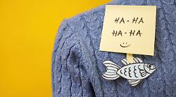 Pesce d&rsquo;aprile, come nasce e perch&eacute; si chiama cos&igrave;. Tutti i Paesi in cui si usa fare scherzi