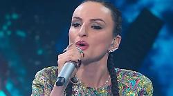 A Canzonissima gli artisti cantano i brani della svolta: tutti gli abbinamenti della terza puntata