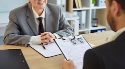 In Umbria crescono le assunzioni ma senza guadagnare qualit&agrave;: pochi laureati (solo l'8%) e dirigenti