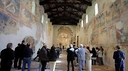 L&rsquo;inaugurazione dell'Abbazia di San Pietro in Valle tra luce e restauri, Strinati: "Luogo che ancora ci parla"