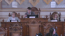 Il sindaco di Foligno abbandona il consiglio comunale: scontro con il presidente sulle comunicazioni. "Se non cambia, non parteciper&ograve; pi&ugrave; a questa fase"