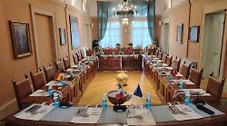 Deruta si trasforma in una galleria a cielo aperto: aprono sei mostre d'arte ceramica