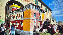 C&rsquo;&egrave; la prima notte del tulipano: la primavera tra carri di petali e novit&agrave;