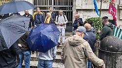 Sangraf, ora &egrave; sciopero e presidio: azienda senza gasolio ed energia