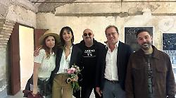 Narni, "blitz" alla Corsa all'Anello per Ema Stokholma e Andrea Delogu: ospiti all'inaugurazione di "Off ur"