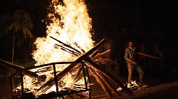 Collazzone, torna la tradizione della Fiaccolata di Canalicchio il primo maggio: processione, concerto e rievocazione storica 