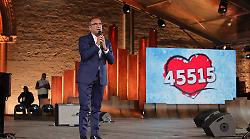 Con il cuore, nel nome di Francesco: torna il concerto benefico con Carlo Conti in diretta da Assisi. La data