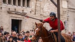 Narni, il 3 maggio la festa del patrono San Giovenale: Corsa all'Anello storica con 12 fantini in gara