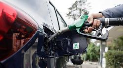 Benzina oltre 1,9 euro al litro: in Umbria rincari fino a 18,5 centesimi in 5 giorni