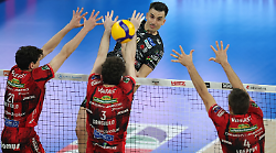 La Sir conquista il tricolore: Lube sconfitta 3-1 e scudetto a Perugia