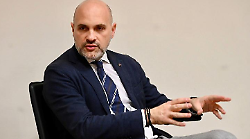 Emanuele Prisco: "Da sinistra solo ideologia e tasse". Il sottosegretario all'Interno controreplica ad Anna Ascani (Pd) 