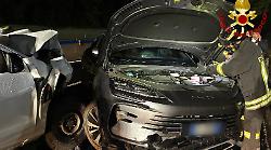 Incidente stradale tra Acquasparta e Massa Martana. Coinvolti nello scontro due veicoli di cui uno elettrico