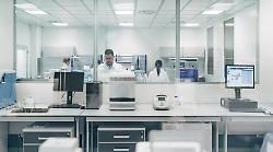 Aboca, innovazione e sostenibilit&agrave; al servizio della salute. Tra Umbria e Toscana l'azienda che unisce coltivazioni biologiche, ricerca e industria 4.0