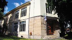 Spoleto, al via la gara per i lavori alla Scuola Toscano: previsti isolatori sismici per la sicurezza dell'edificio