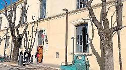 Video sui social contro il liceo Frezzi: 20 post di una mamma, poi cancellati, attaccano i professori per il voto basso della figlia