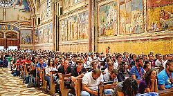 Assisi, accolti oltre 700 giovani da 26 Paesi per il IX International Meeting Lights of Hope