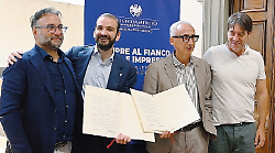 Dai dati dei cellulari la ricetta per curare i mali del commercio. Firmato protocollo d'intesa tra Comune e Confcommercio