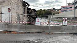 Deposito crollato a Spoleto, più di un mese per la riapertura di via San Tommaso 