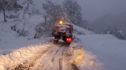 Aiutato medico bloccato dalla neve: il professionista &egrave; stato trasportato al pronto soccorso per coprire il turno di lavoro