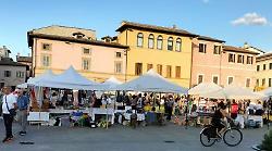 Foligno, la fiera di San Feliciano torna di nuovo in centro. L'assessore Ugolinelli: "Tanti espositori di qualit&agrave;"