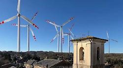 Eolico, l&rsquo;appello al Quirinale. Proietti: &ldquo;Non arretreremo di un millimetro&rdquo;