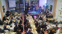 Quando le stelle dicono s&igrave; alla solidariet&agrave;: la notte dei Friends on Truck. Dalle star di Beautiful ai Guns N' Roses per i piccoli pazienti