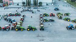 Festa degli agricoltori 2026, 500 partecipanti e 300 trattori in marcia tra Assisi e Bastia: evento solidale per il Meyer