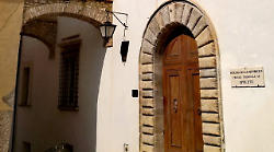 Accoltell&ograve; 39enne in strada a Foligno, contestato il tentato omicidio all'ex dirigente del Comune