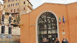 Spara a un piccione: uomo a processo