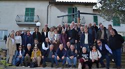 Una cena per festeggiare insieme i 65 anni